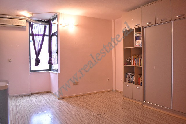 Office space for rent at the beginning of Barrikadave street, in Tirana, Albania